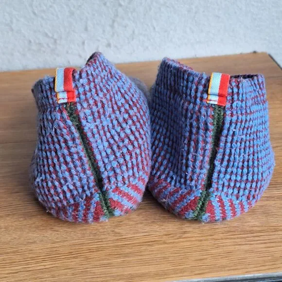 Bombas Merino Gripper Slippers Large Mens 10-12.5 Womens 12-14 Maroon Blue - Picture 3 of 9